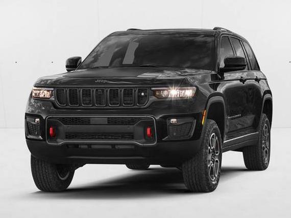 JEEP GRAND CHEROKEE 2023 1C4RJGBGXPC673278 image